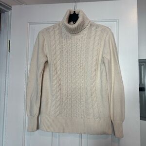 GAP Turtleneck Cable knit Sweater